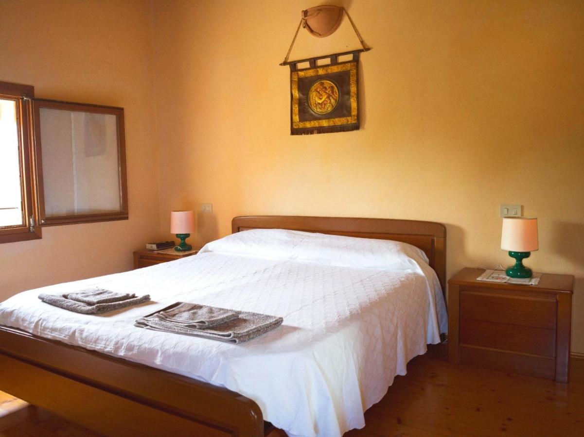 La Casa Di Laura Apartment Castelcucco ภายนอก รูปภาพ
